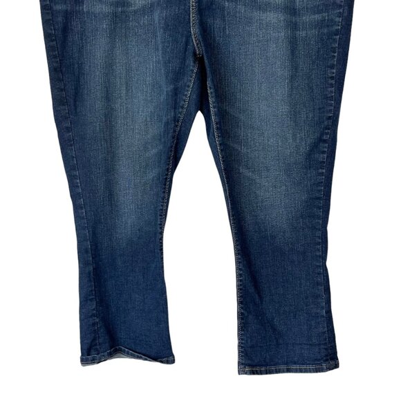 Signature Levi Strauss Cropped Jeans Womens Size 20 Mid Rise Capri - Picture 4 of 10